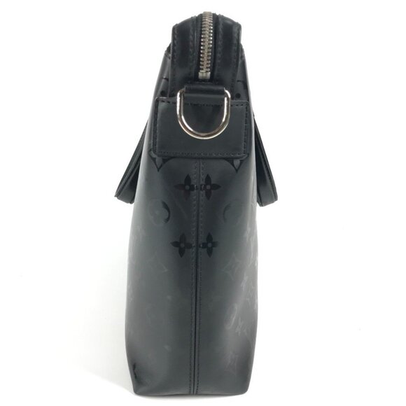 LOUIS VUITTON Black Monogram Leather Tote Bag - Picture 3 of 16